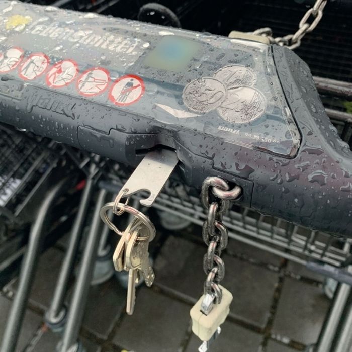 Keyring with shopping cart chip STICKIT