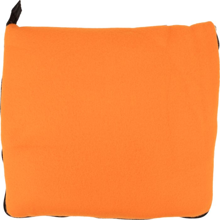 2in1 fleece blanket/pillow RADCLIFF