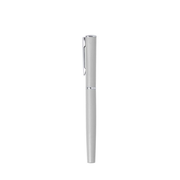 Roller ball pen with cap