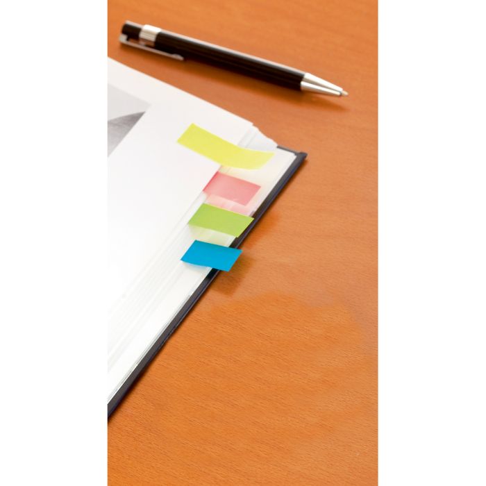 Memo holder, sticky notes