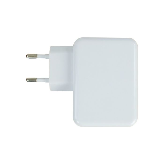 USB wall charger